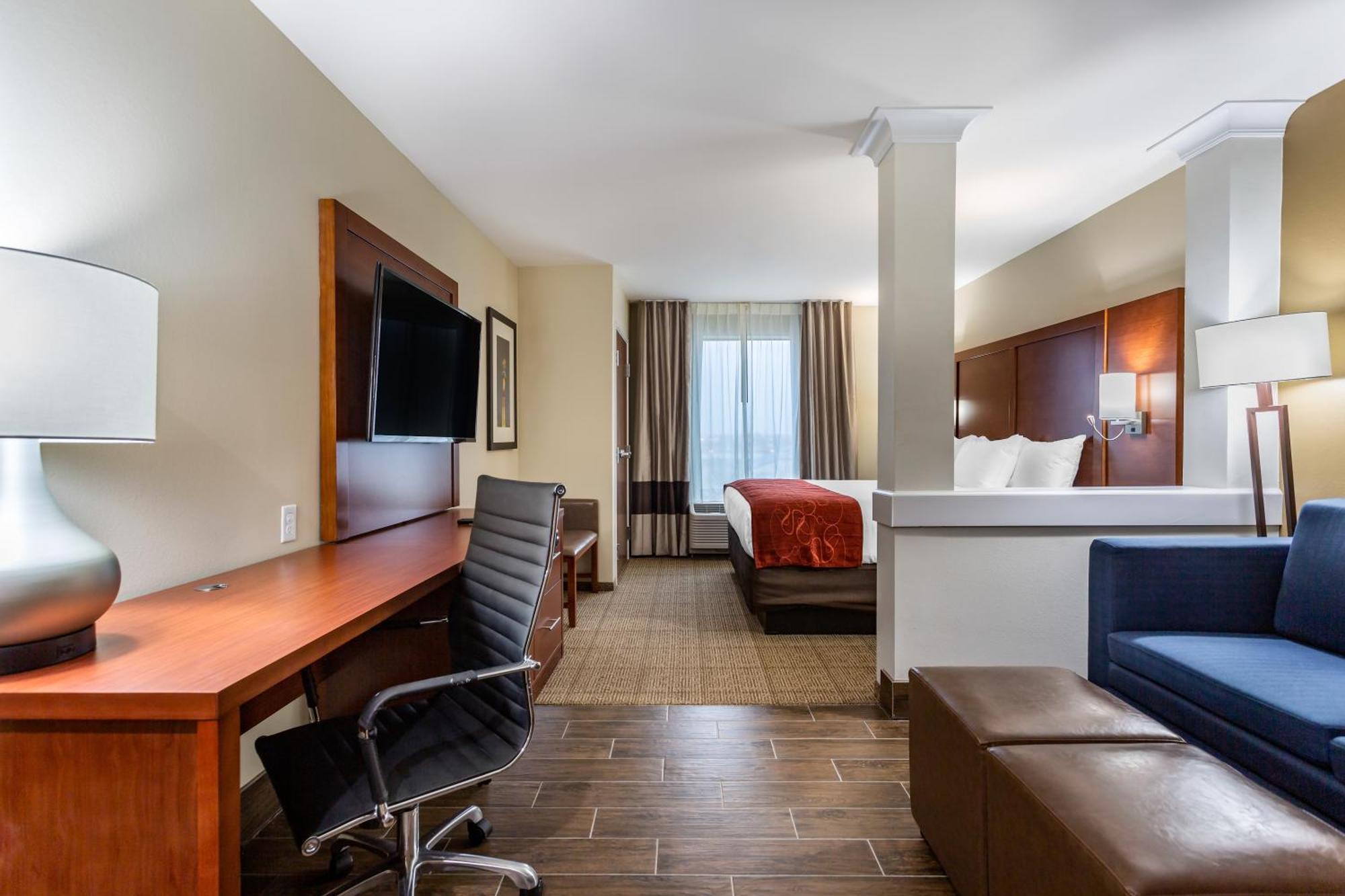 באולינג גרין Comfort Suites מראה חיצוני תמונה
