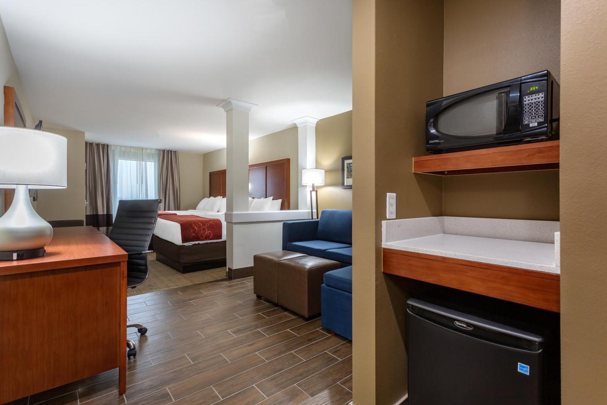 באולינג גרין Comfort Suites מראה חיצוני תמונה