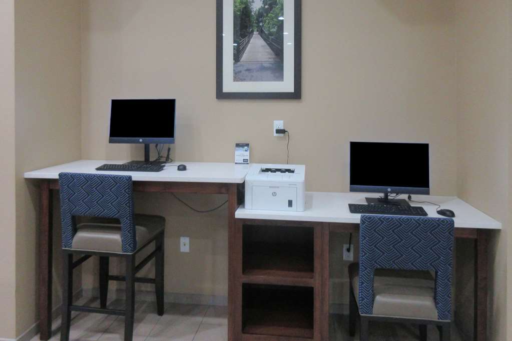 באולינג גרין Comfort Suites מתקנים תמונה